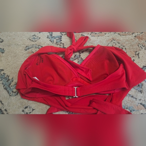 ATHLETA Bra Cup Wrap Bikini Top In Red. Size 32B/C - Picture 9 of 11